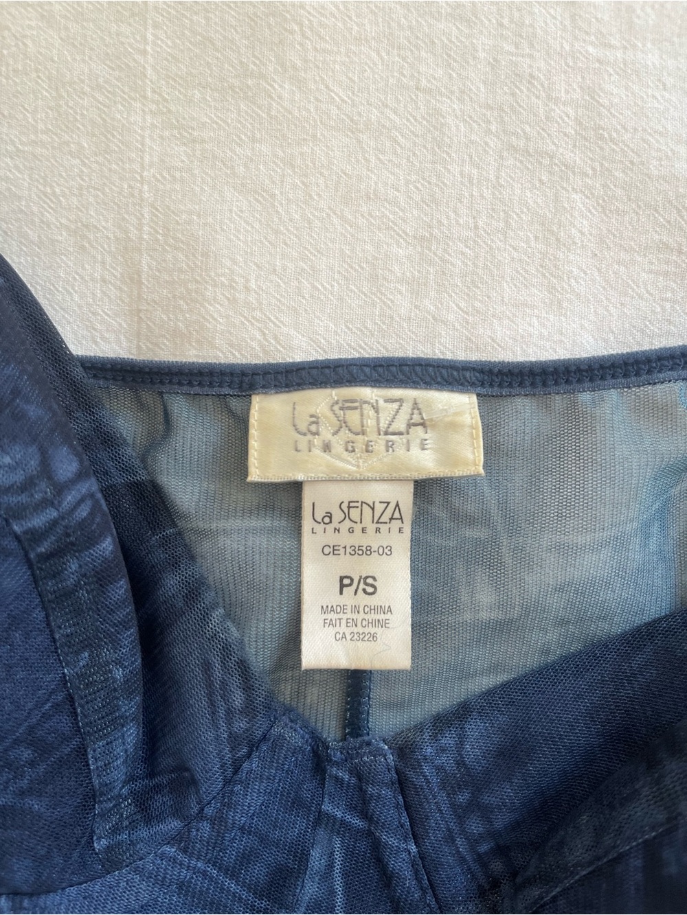 La SENZA Navy Sheer Mesh Camisole with Scalloped Front - Picture 4 of 4